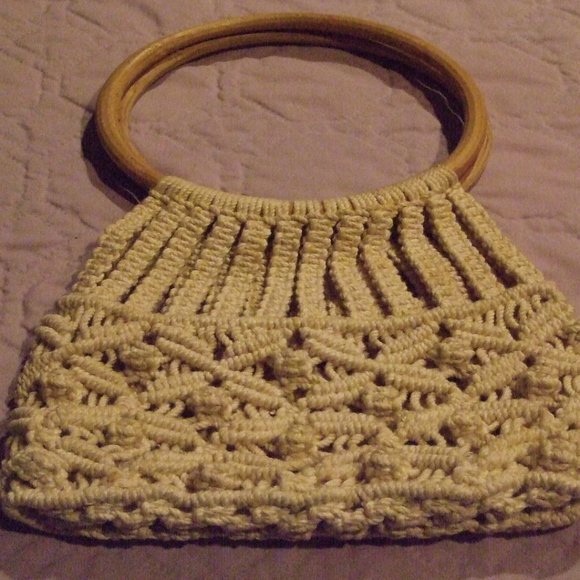 Vintage Natural Macrame Wood Round Handle Purse - Picture 1 of 2